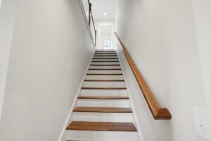 Master suite with vaulted ceilings Armor Homes, LLC